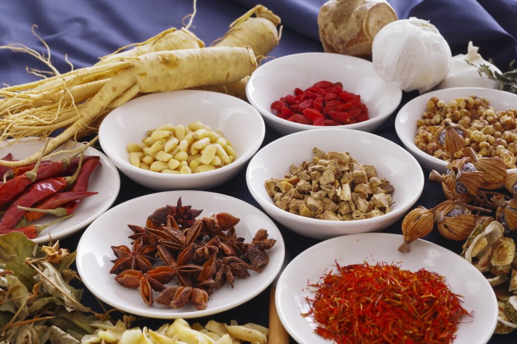 防已黄耆湯と防風通聖散はどっちがダイエットに効果的？特徴と後悔しない選び方を解説