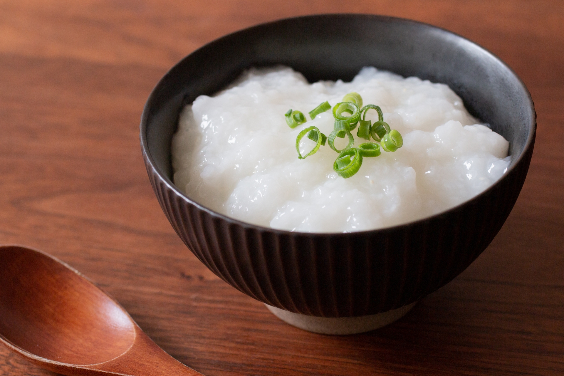 お粥ダイエットは太った声ばかり？デメリットや夜だけの効果と便秘の可能性について