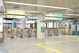 OsakaMetro西梅田駅「南改札」